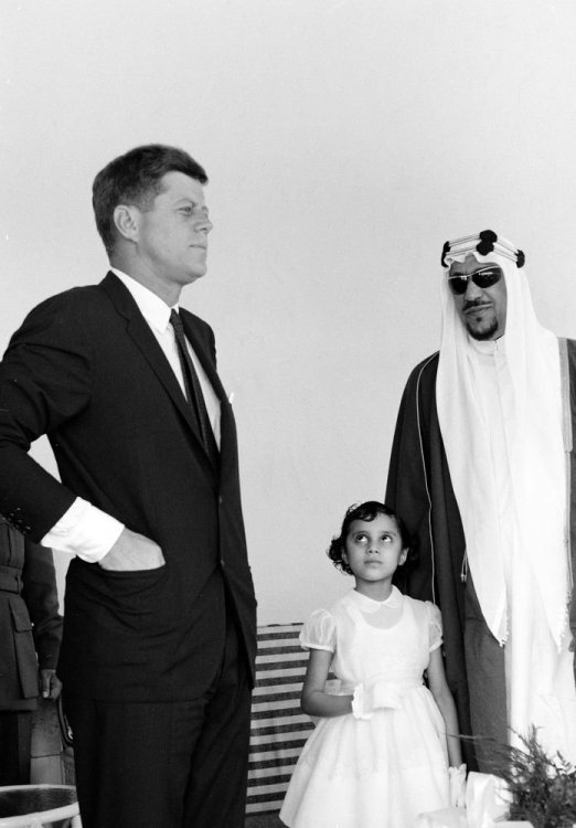 267063466_President_John_F._Kennedy_Visits_Saud_bin_Abdul-Aziz_Al_Saud_King_of_Saudi_Arabia_(06).thumb.jpg.2c556a4c40e609c7645cf17098fbd5f4.jpg