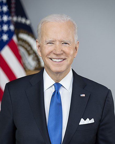 Joe_Biden_presidential_portrait.jpg